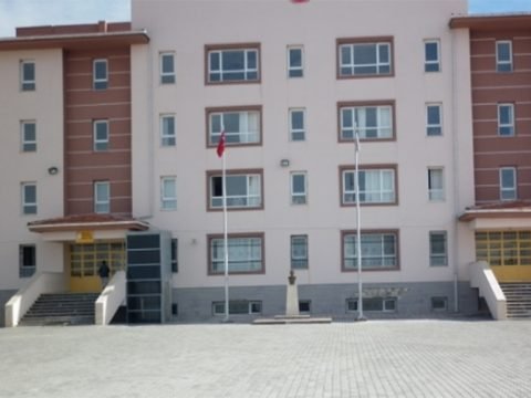 Mucur Anadolu Lisesi ve Şeyh Edebali Anadolu Lisesi’ndeki Kurslara Yoğun İlgi