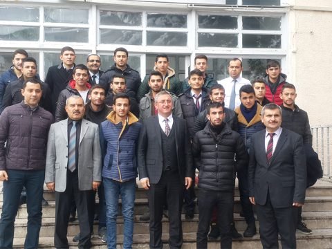 POLİS ÖZEL HAREKAT ADAYLARINDAN İLÇE KAYMAKAMI MUHAMMET ÖNDER’e ZİYARET