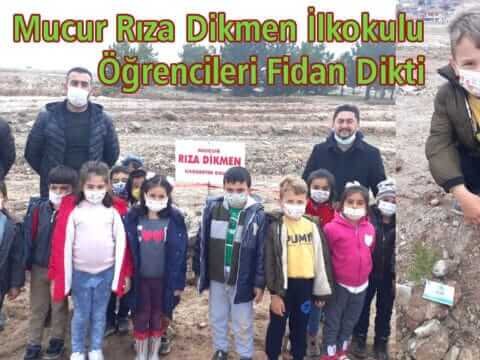 Mucur Rıza Dikmen İlkokulu Öğrencileri Fidan Dikti
